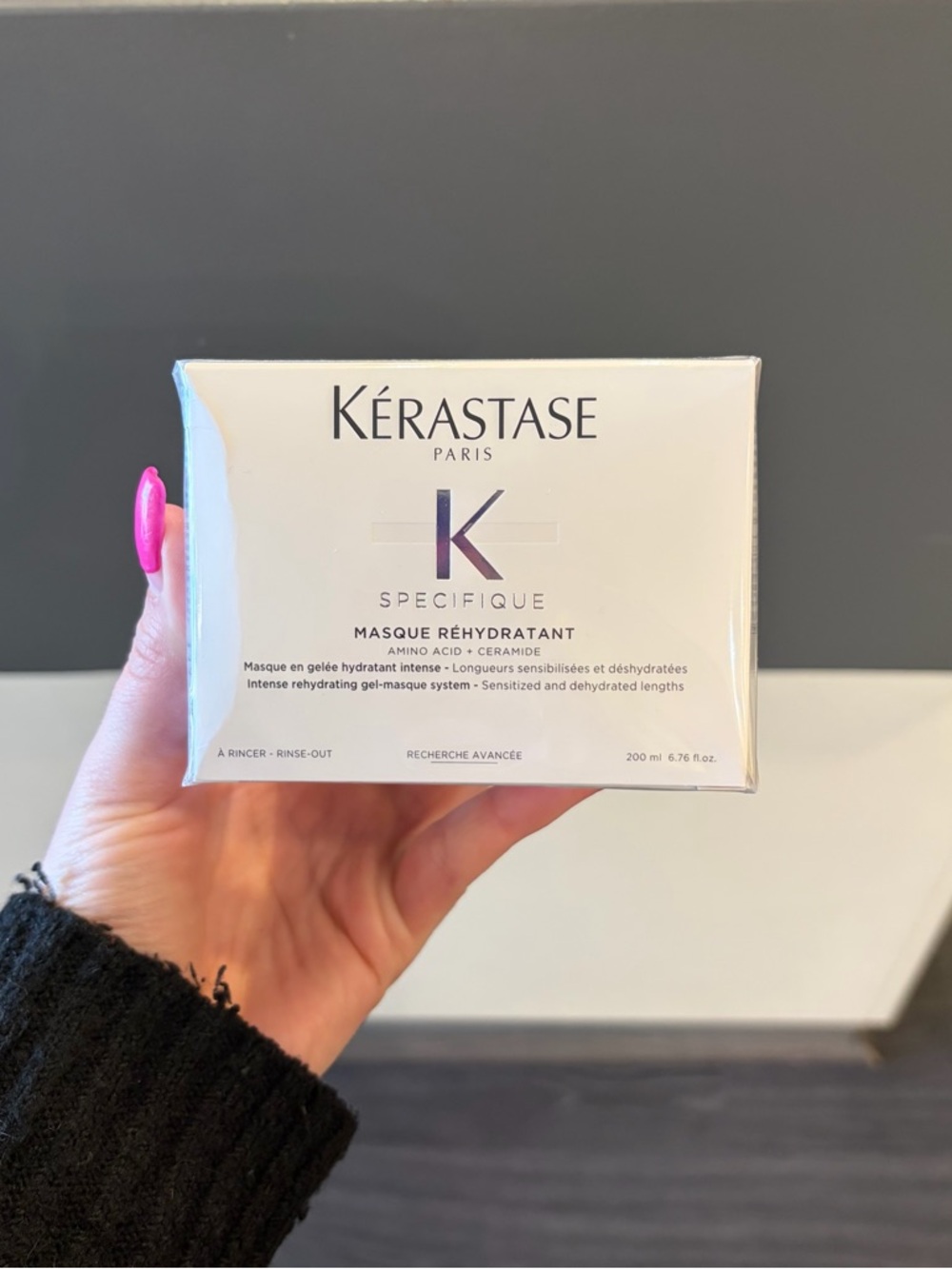 Kérastase Specifique Hydrating Hair Mask - White & Purple Box